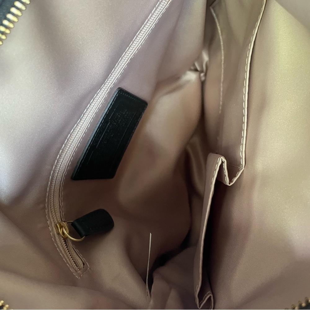 Coach Bag, Coach crossbody, Coach green bag. - Picture 10 of 16